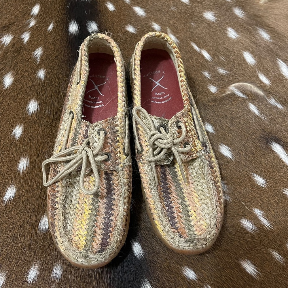 Twisted X Sneaker